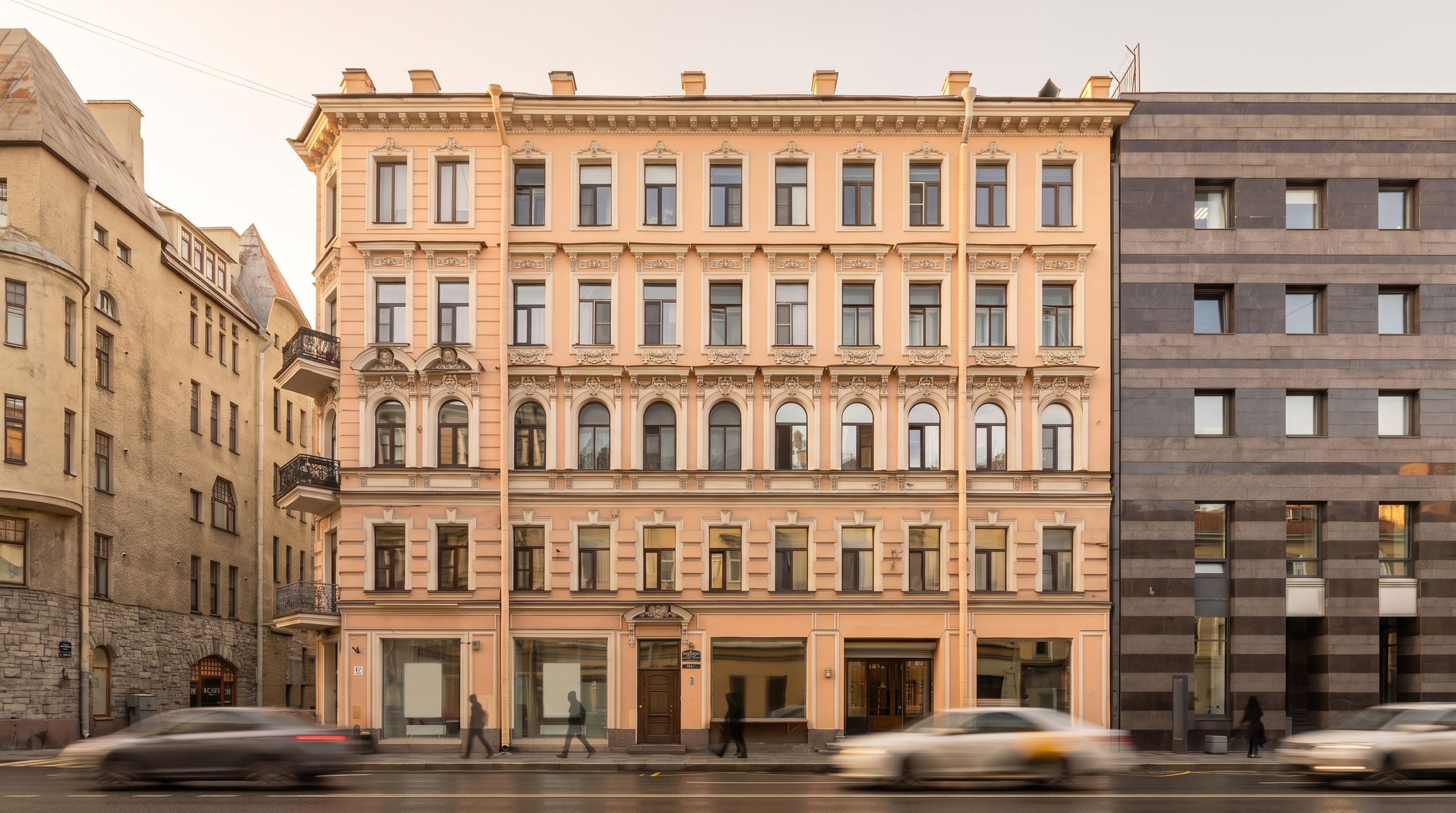 Большой проспект П.С., 46/1 — дом с угла улицы
