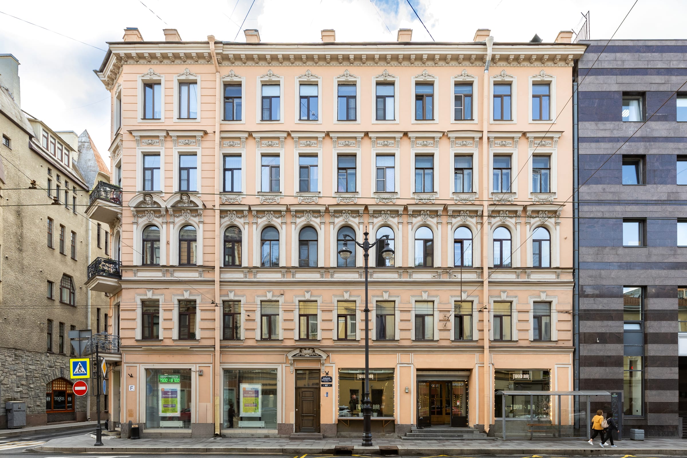 Большой проспект П.С., 46/1 — фасад