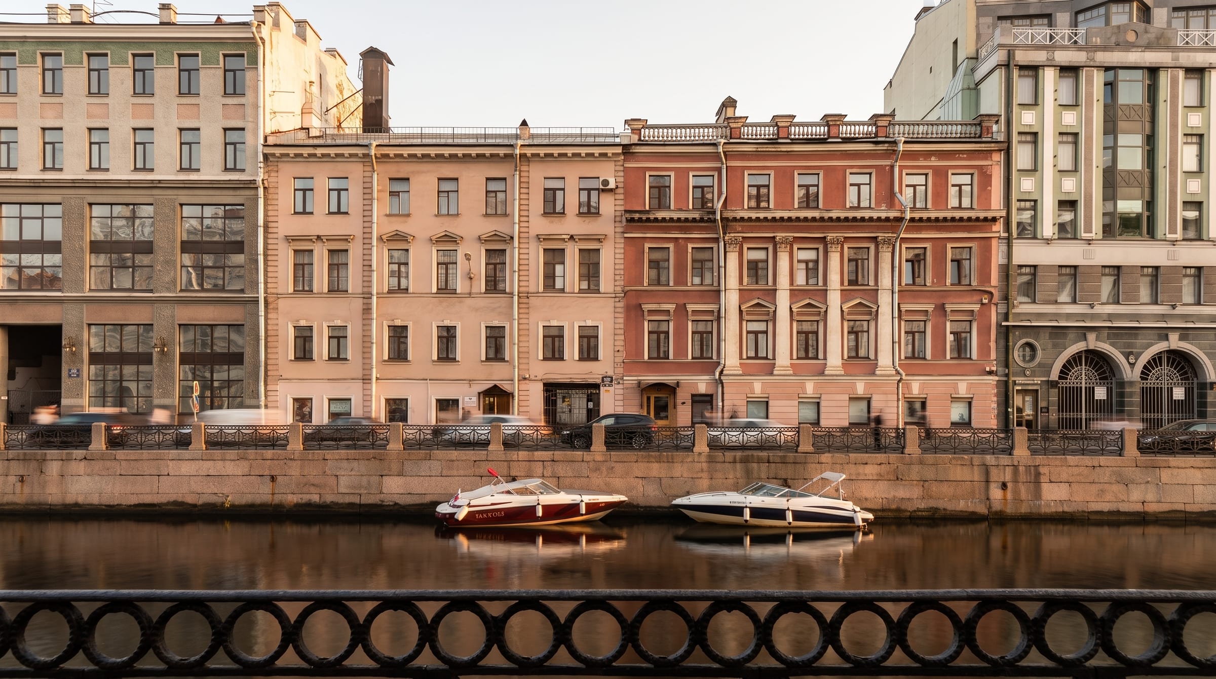 Большая Морская, 6 — перспектива улицы