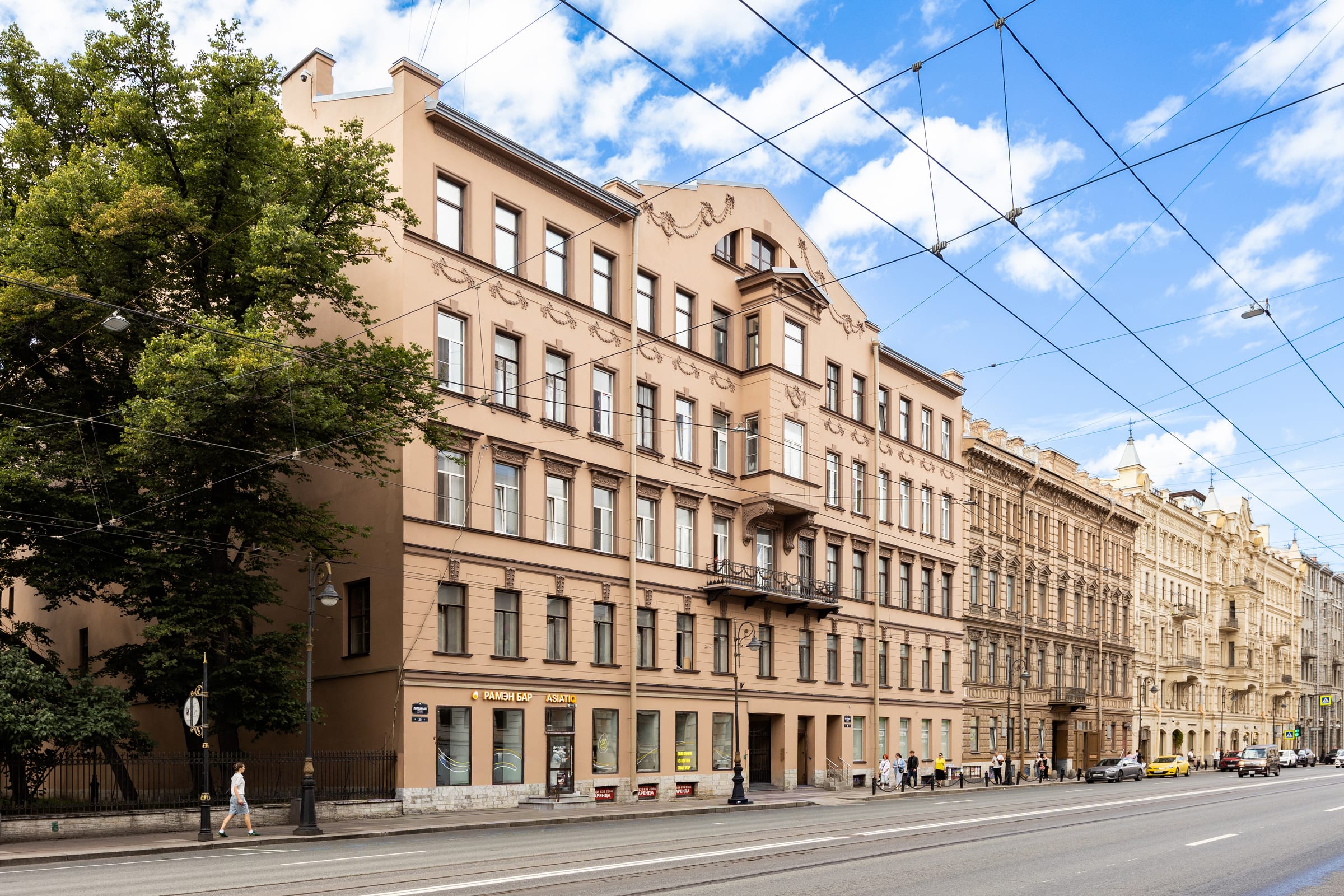 Литейный, 35 — угол дома