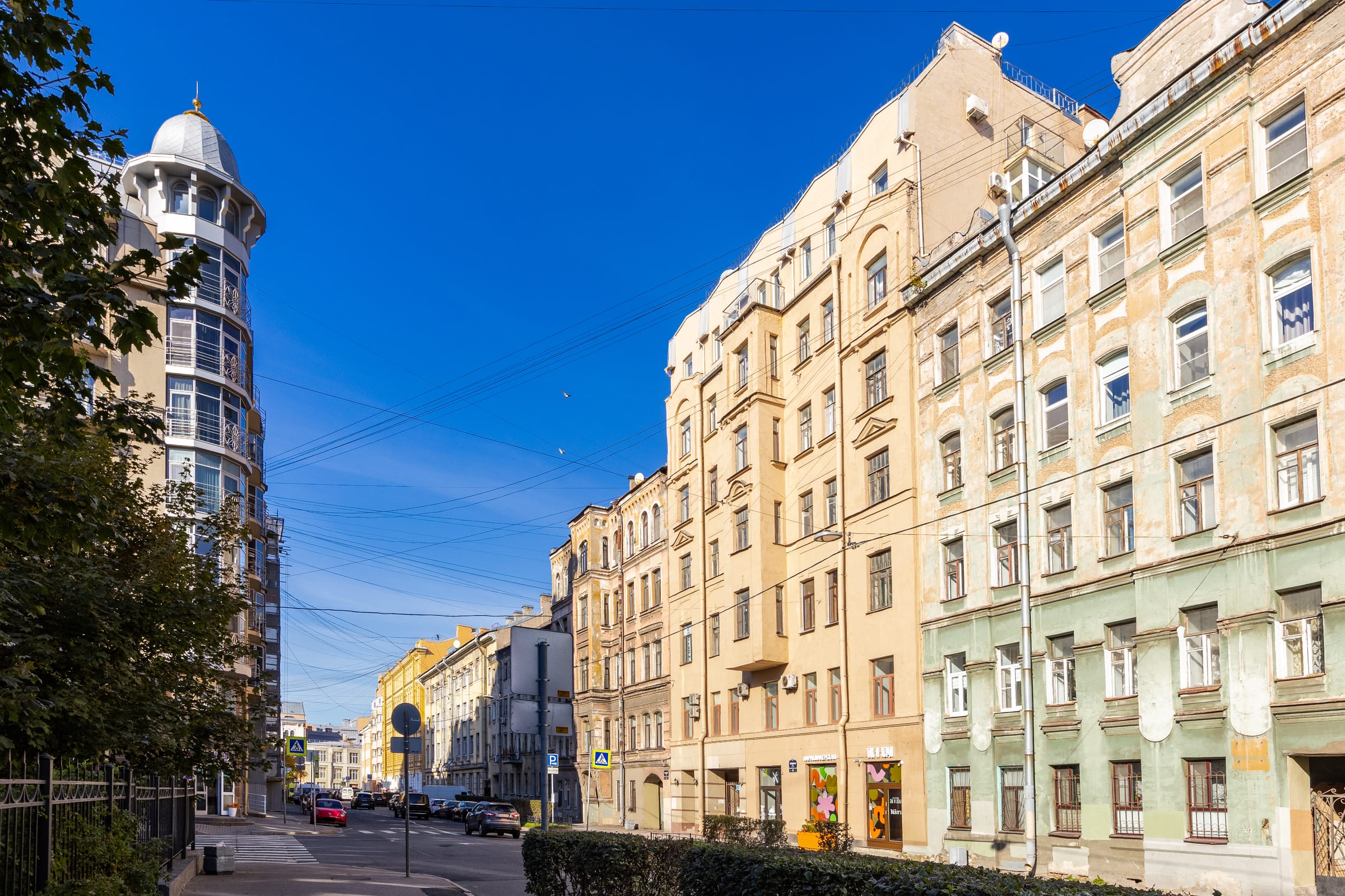 Невский, 131 — фасад