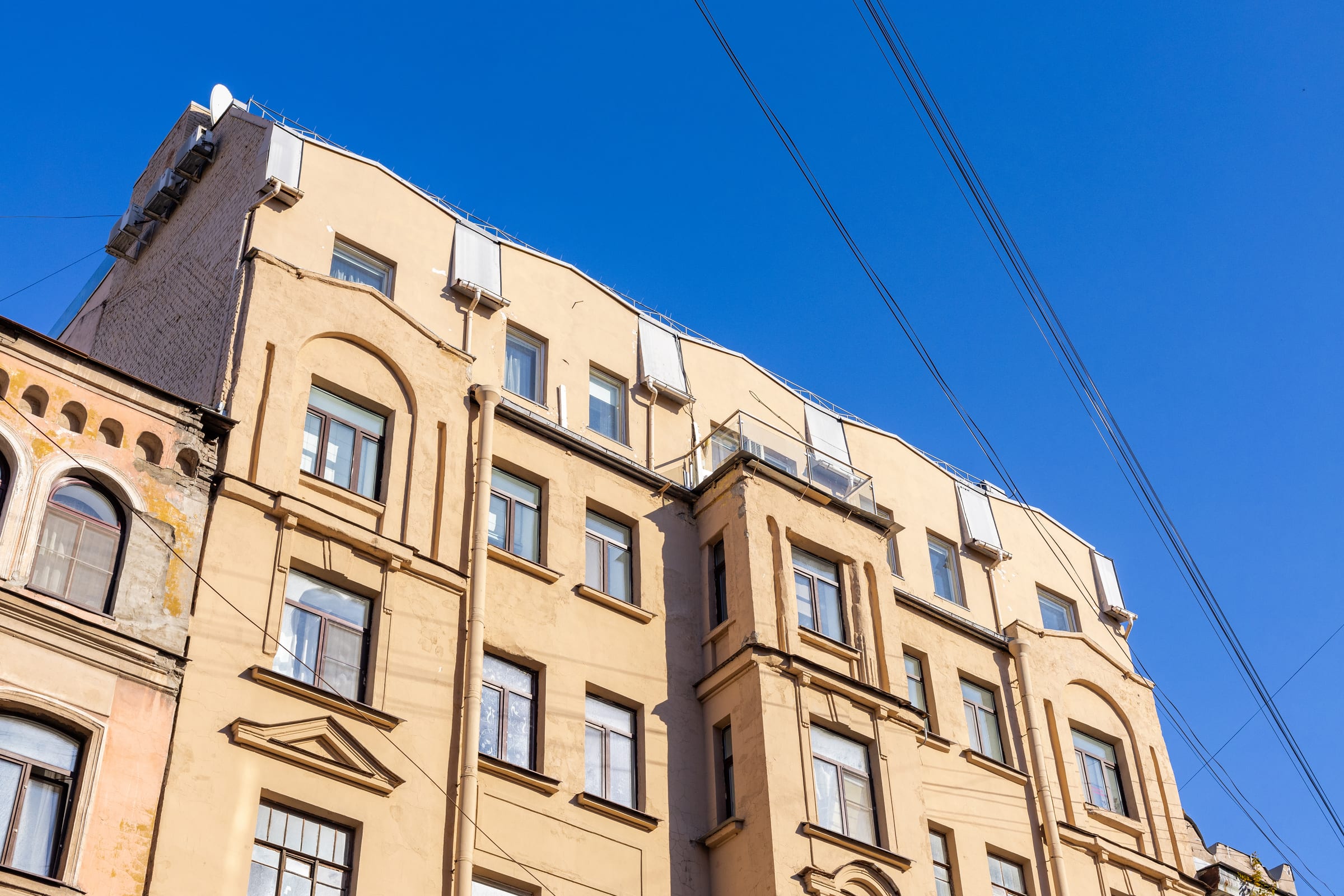 Невский, 131 — фасад снизу